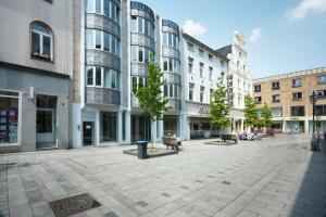Umbriano Altstadt Duesseldorf Granitgrau weiss 2165 0015