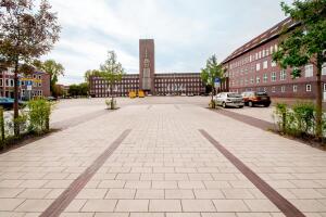 Umbriano Bahnhofsplatz Wilhelmshafen 2417 033