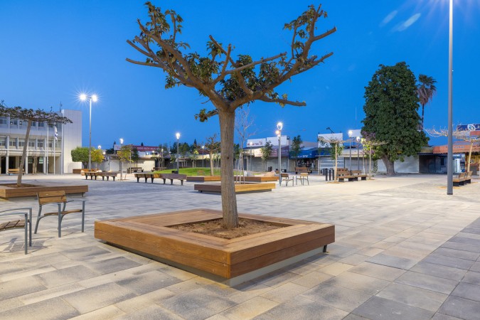 Kiryat Malachi (Israel), Urban Square