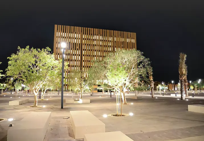 Umbriano Saudi Arabien Riyadh 2402