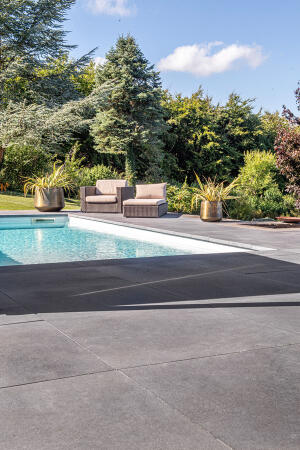 Umbriano Grauanthrazit Pflaster 100x100 Muenstereifel 2740 025 v2