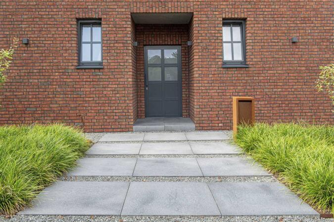 Umbriano Grauanthrazit gemasert