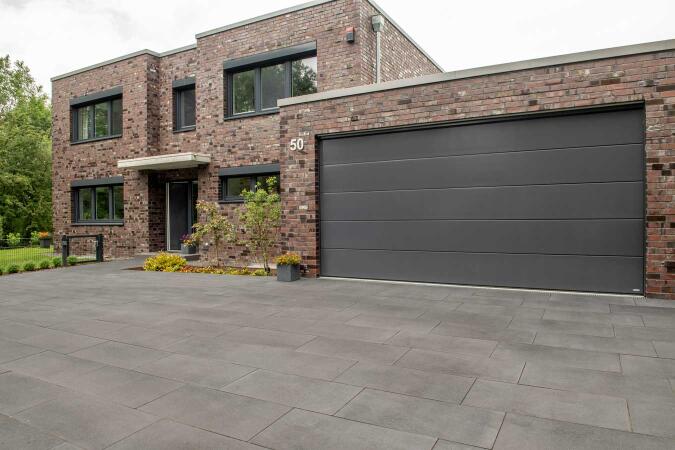 Umbriano Grauanthrazit gemasert