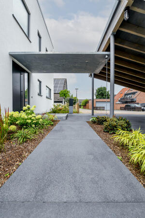 Umbriano Grauanthrazit gemasert