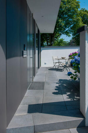 Umbriano Grauanthrazit gemasert