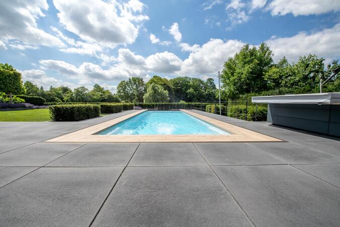 Umbriano Grauanthrazit gemasert