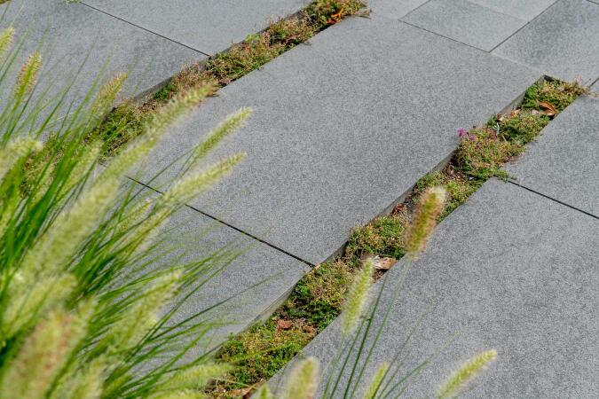 Umbriano Grauanthrazit gemasert